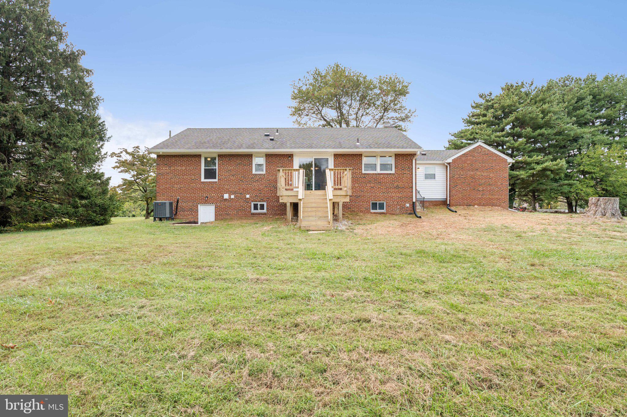 1804 Briggs Chaney Road Silver Spring, MD 20905 - Photo 37 of 40