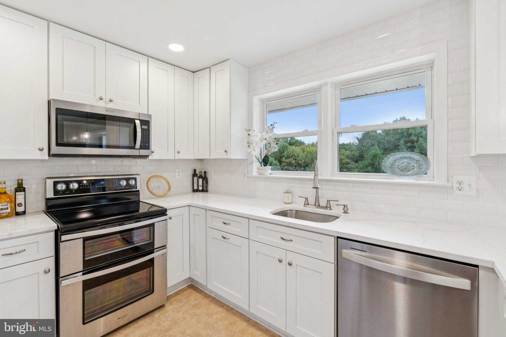 1804 Briggs Chaney Road Silver Spring, MD 20905 - Photo 7 of 40