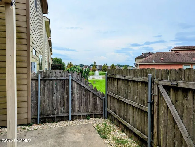 $1,700 | 125 Villa Park Lane, Lafayette, LA 70508