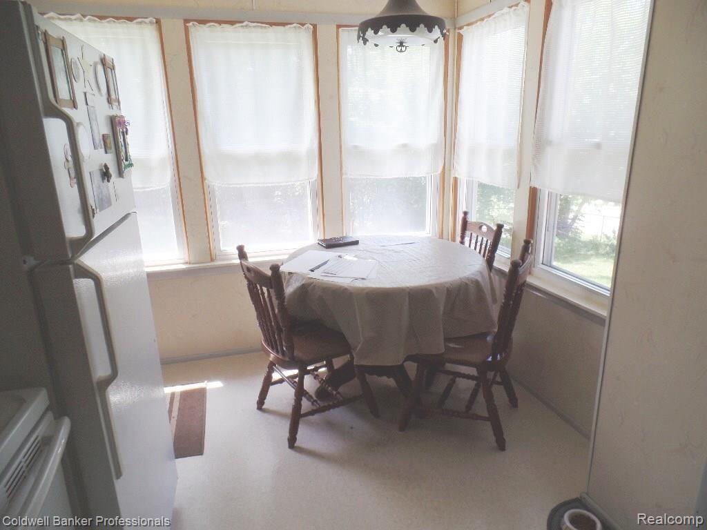 2550 Loon Lake Road Wixom, MI 48393 - Photo 8 of 20