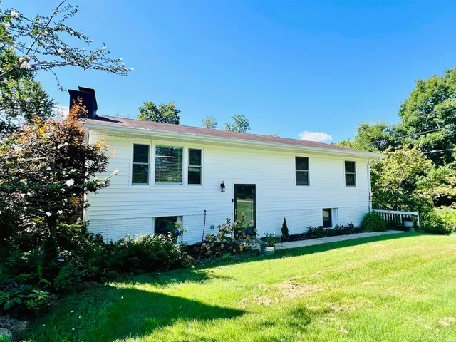 $334,900 | 1520 East Vera Drive, Bloomington, IN 47401