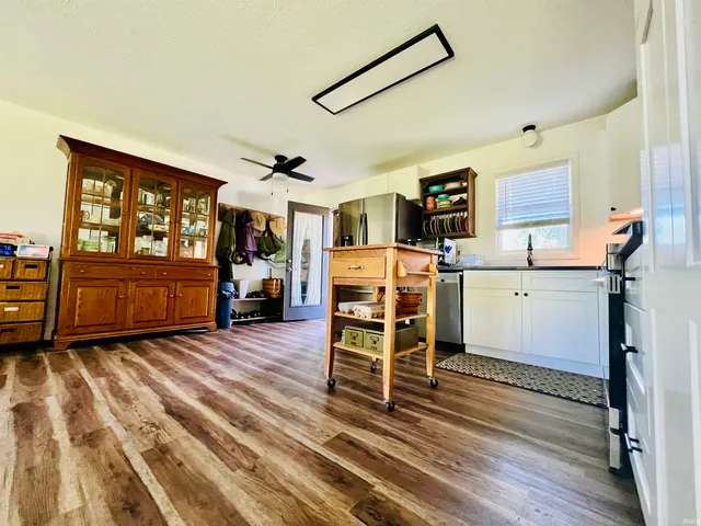 $334,900 | 1520 East Vera Drive, Bloomington, IN 47401