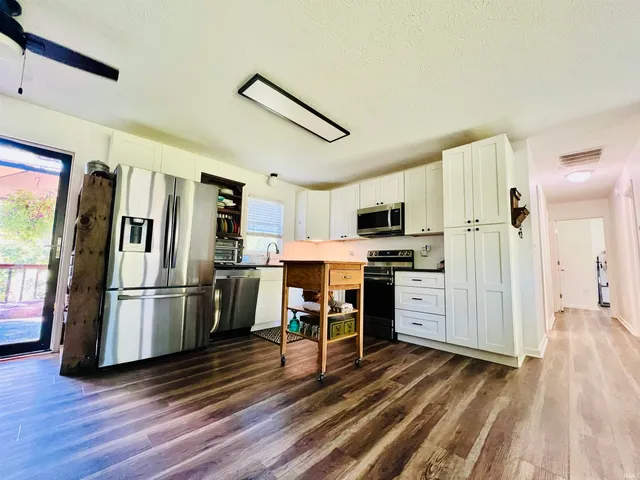 $334,900 | 1520 East Vera Drive, Bloomington, IN 47401