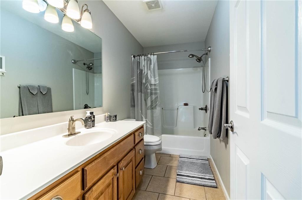 1917 Country Ridge Drive Warrensburg, MO 64093 - Photo 24 of 42