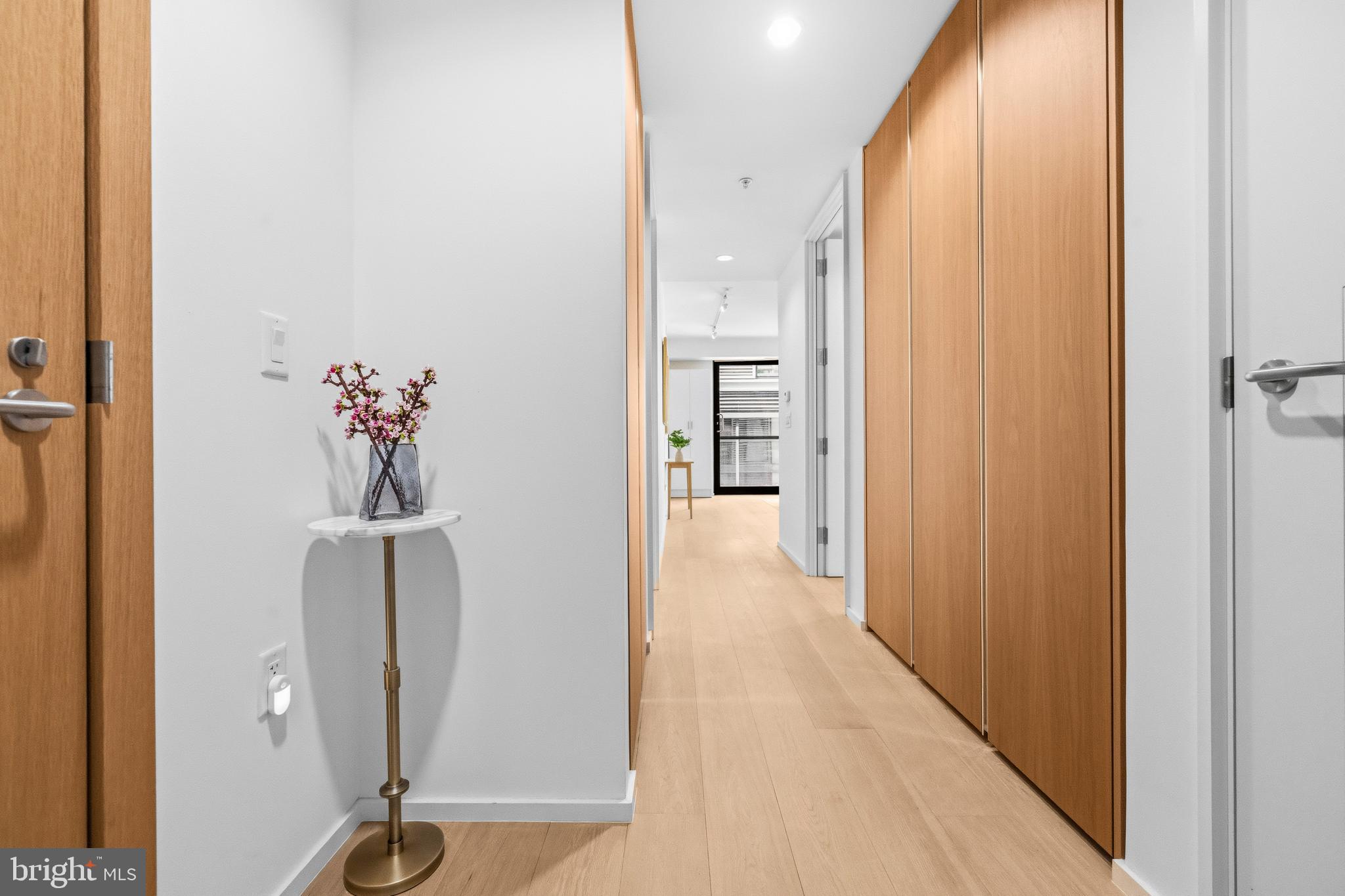 925 H Street Northwest, Unit 315 Washington, DC 20001 - Photo 4 of 46