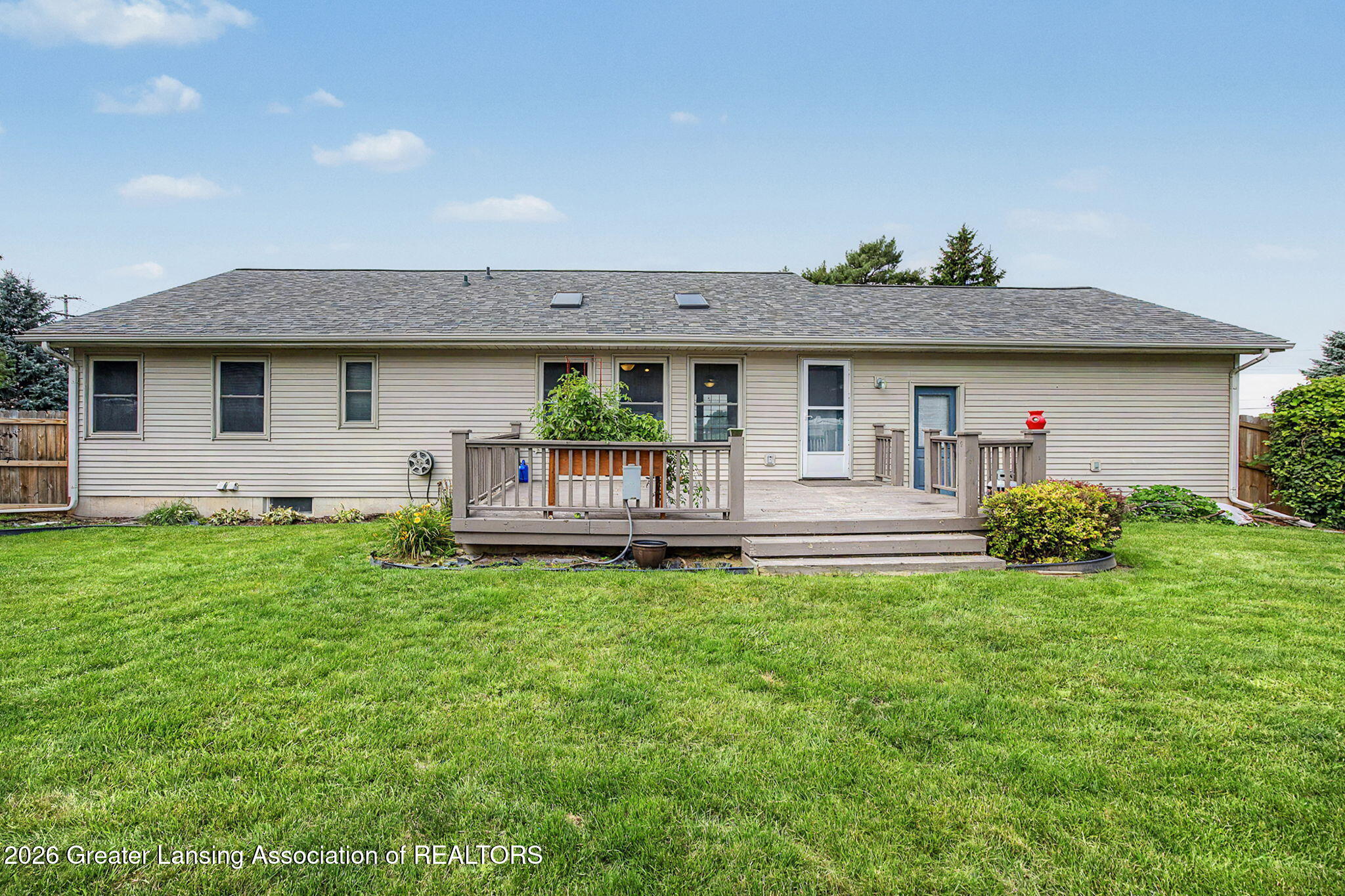 1815 South Canal Road Lansing, MI 48917 - Photo 30 of 34 33-web-or-mls-CQ1A0043