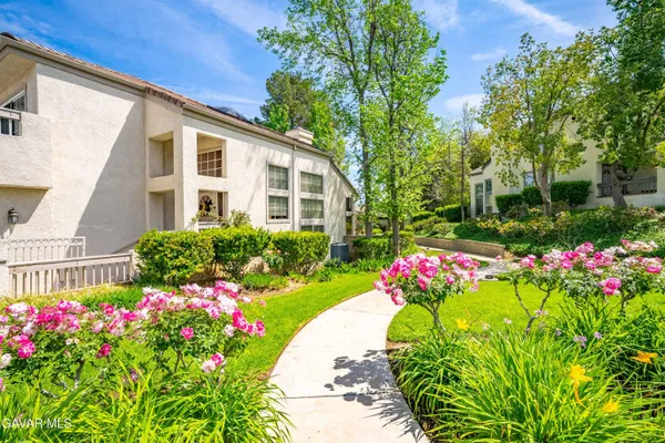 $769,990 | 24526 Windsor Drive, Unit A, Valencia, CA 91355