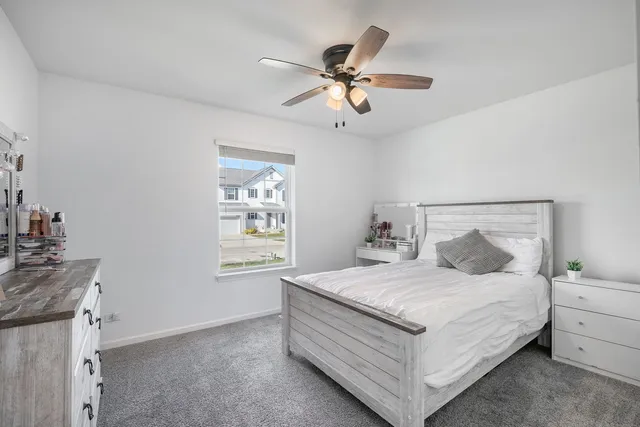 $415,000 | 32070 Savannah Drive, Lakemoor, IL 60051