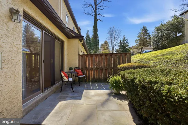 $549,000 | 8 Summit Drive, Bryn Mawr, PA 19010