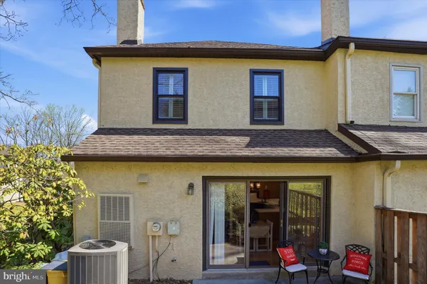 $549,000 | 8 Summit Drive, Bryn Mawr, PA 19010