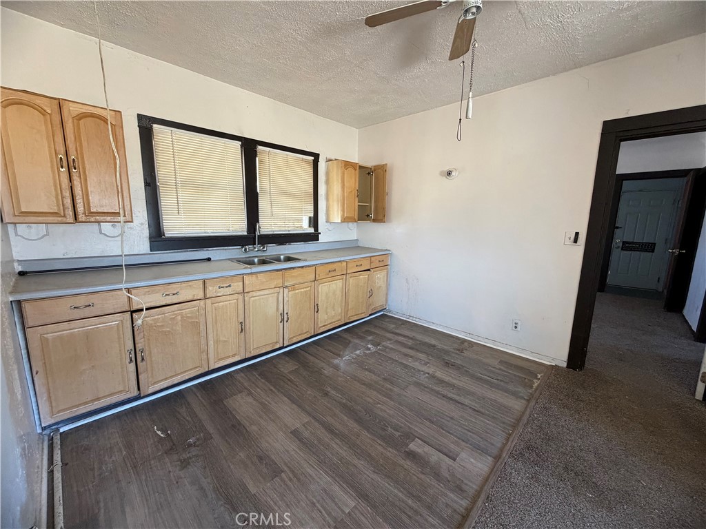 567 West Yermo Road Yermo, CA 92398 - Photo 8 of 38