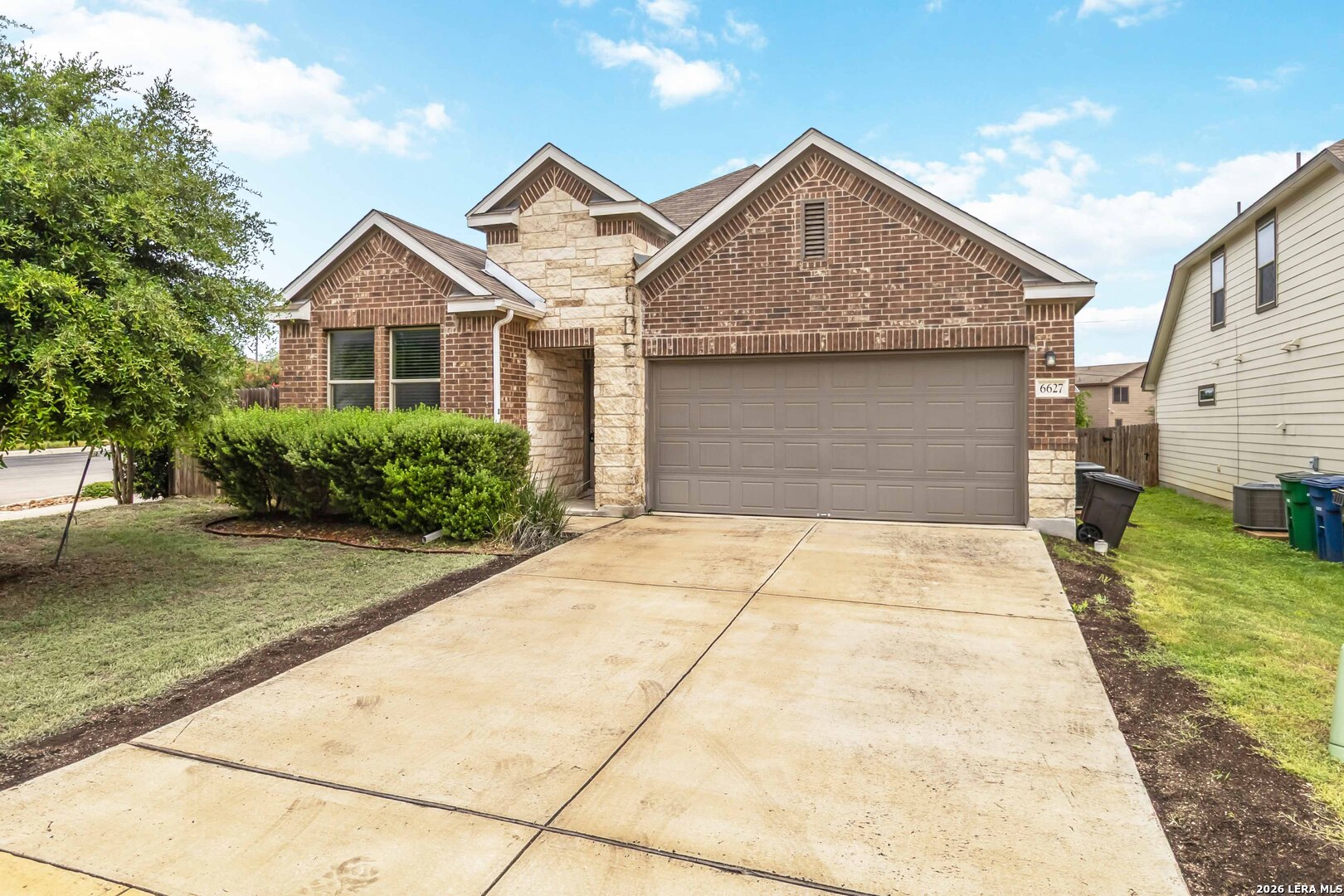 6627 Freedom Ranch San Antonio, TX 78242 - Photo 2 of 29