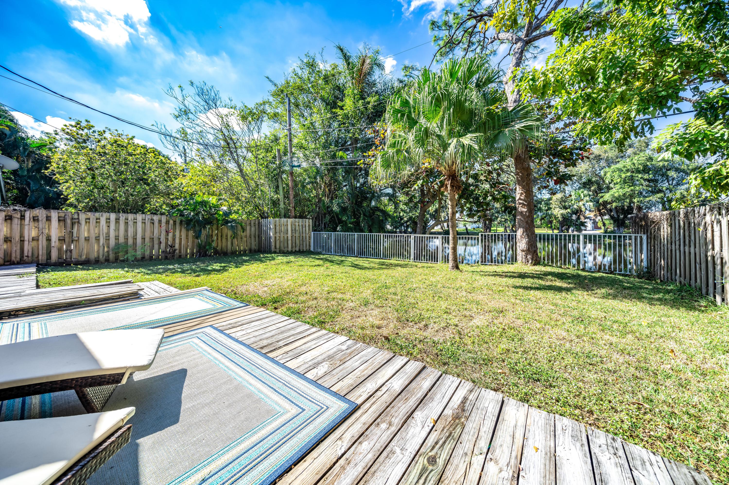15185 Hayes Road Delray Beach, FL 33484 - Photo 20 of 31 JOY01018