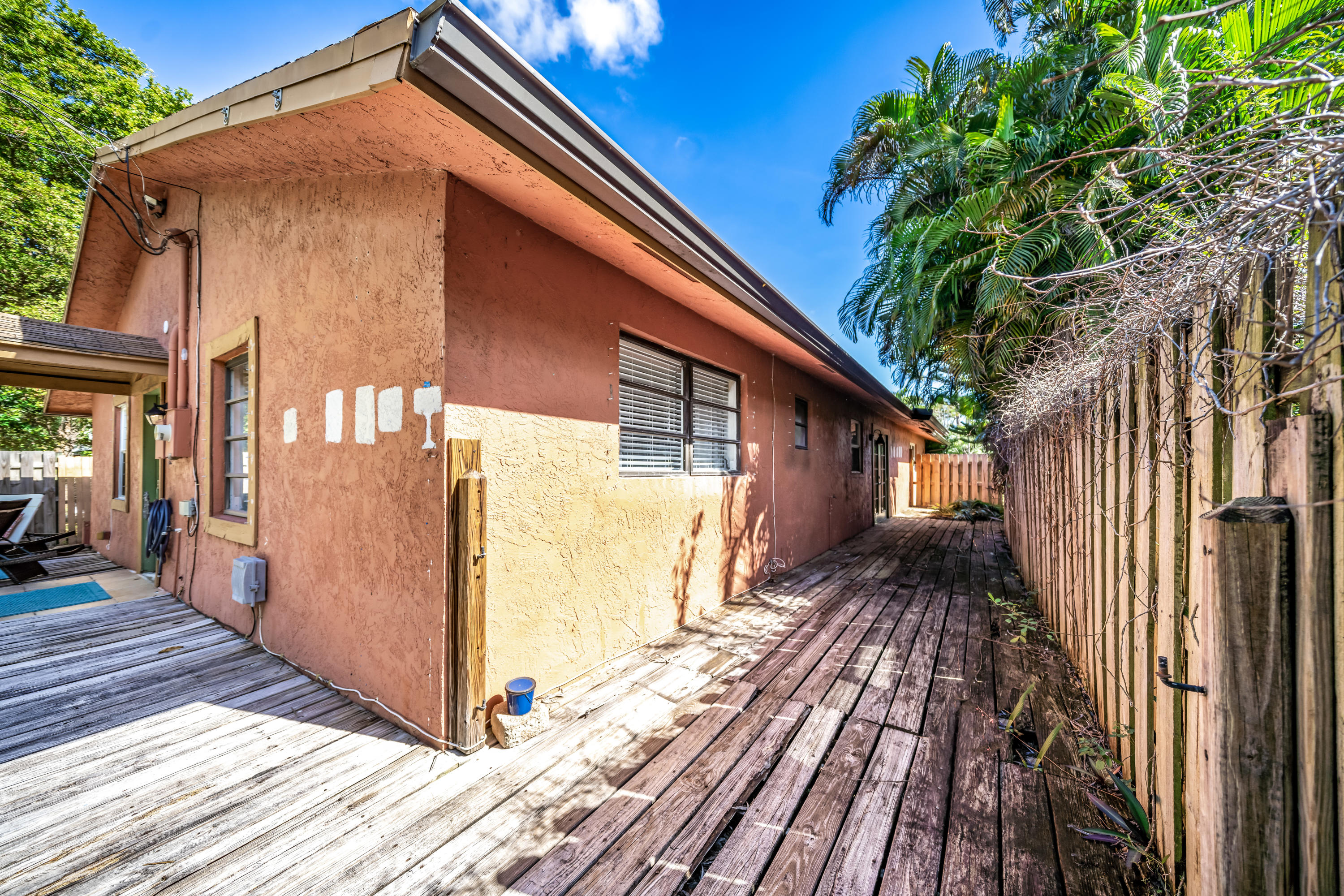 15185 Hayes Road Delray Beach, FL 33484 - Photo 23 of 31 JOY01012