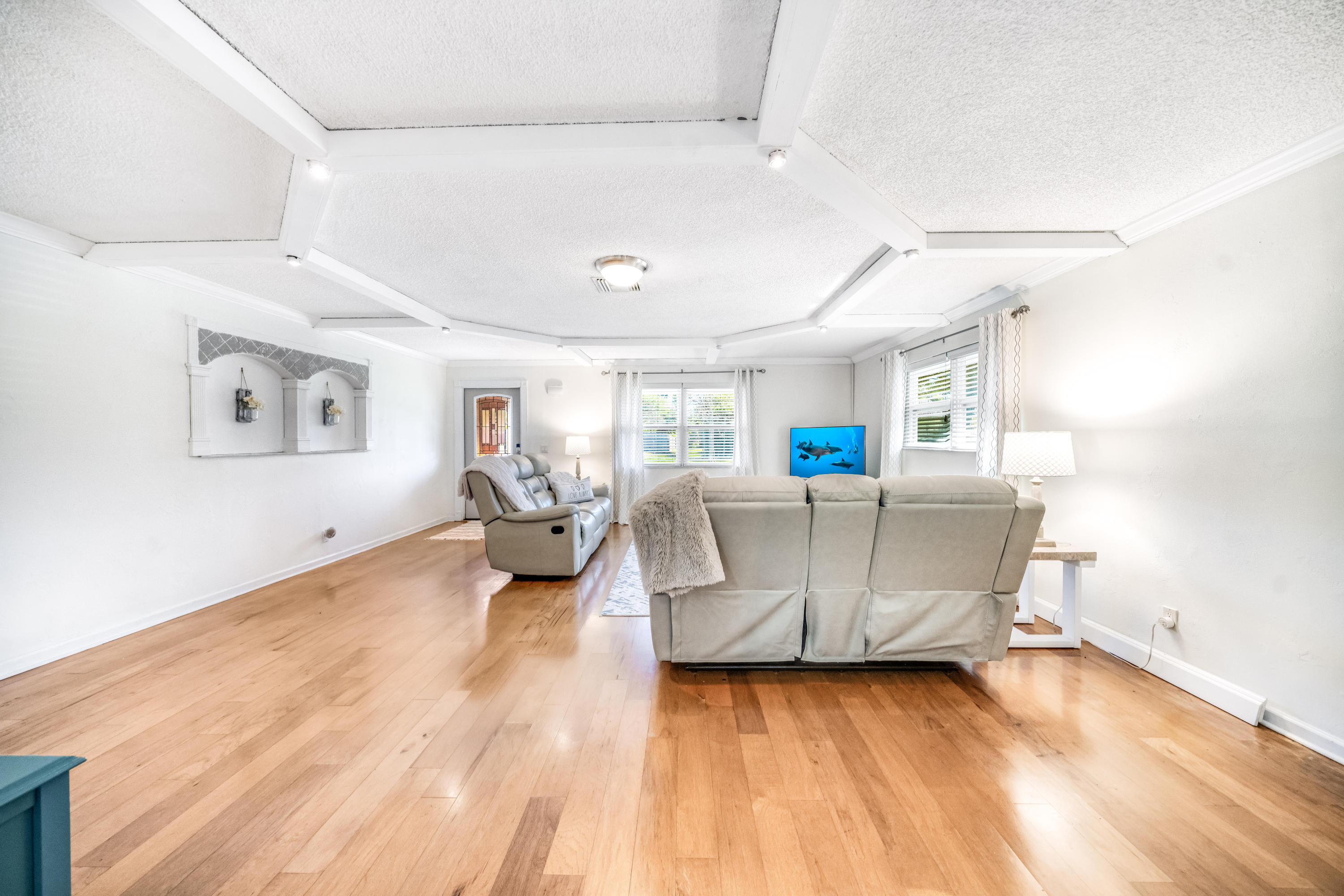 15185 Hayes Road Delray Beach, FL 33484 - Photo 4 of 31 JOY00922