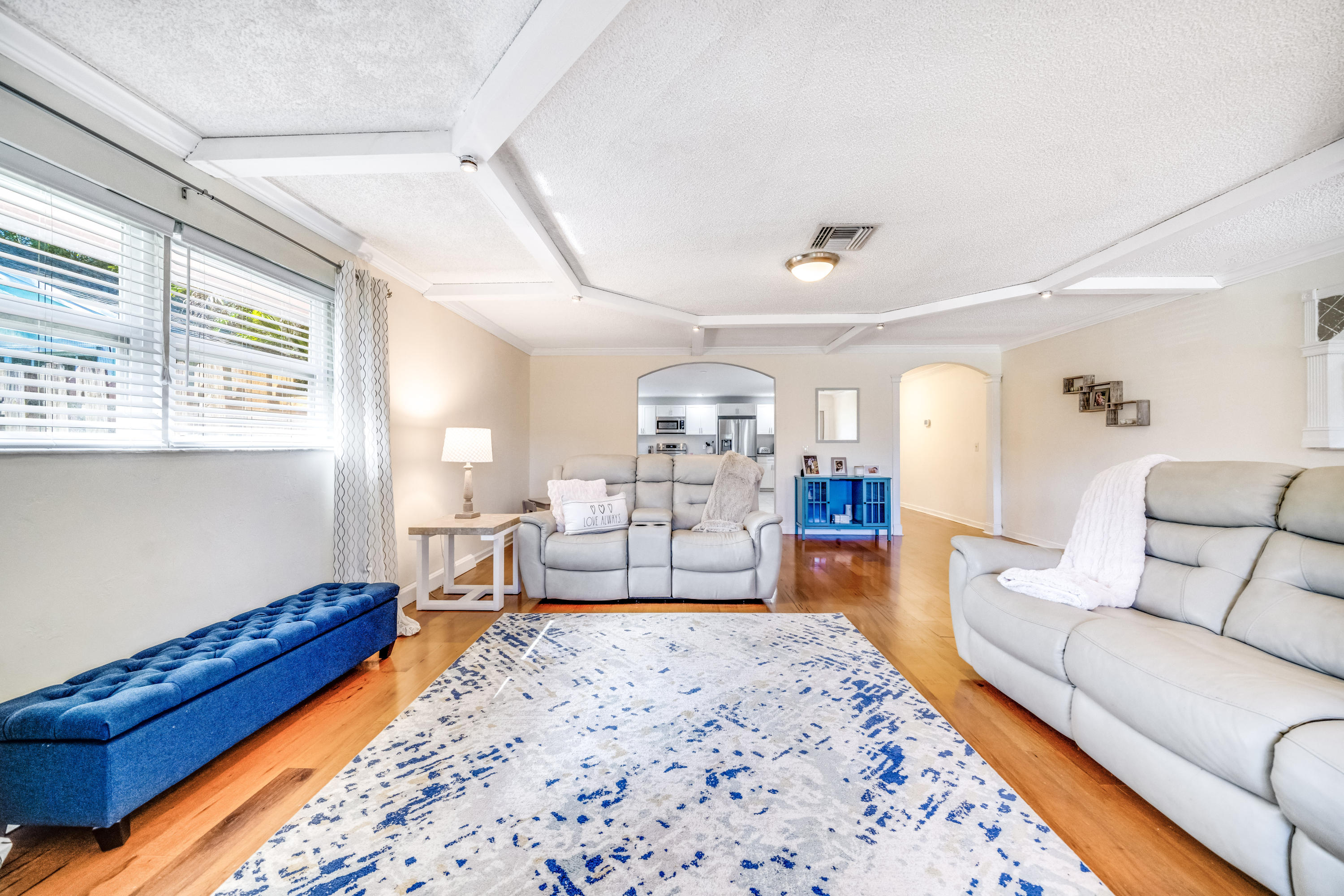 15185 Hayes Road Delray Beach, FL 33484 - Photo 6 of 31 JOY00928