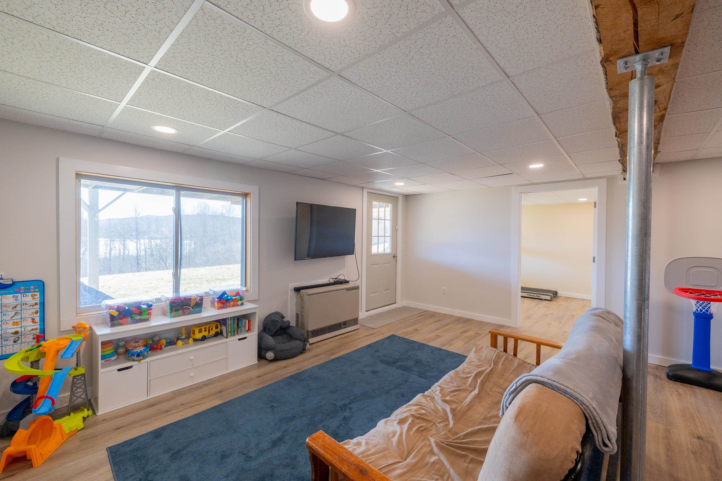 361 Eastern Avenue Barton, VT 05822 - Photo 17 of 27