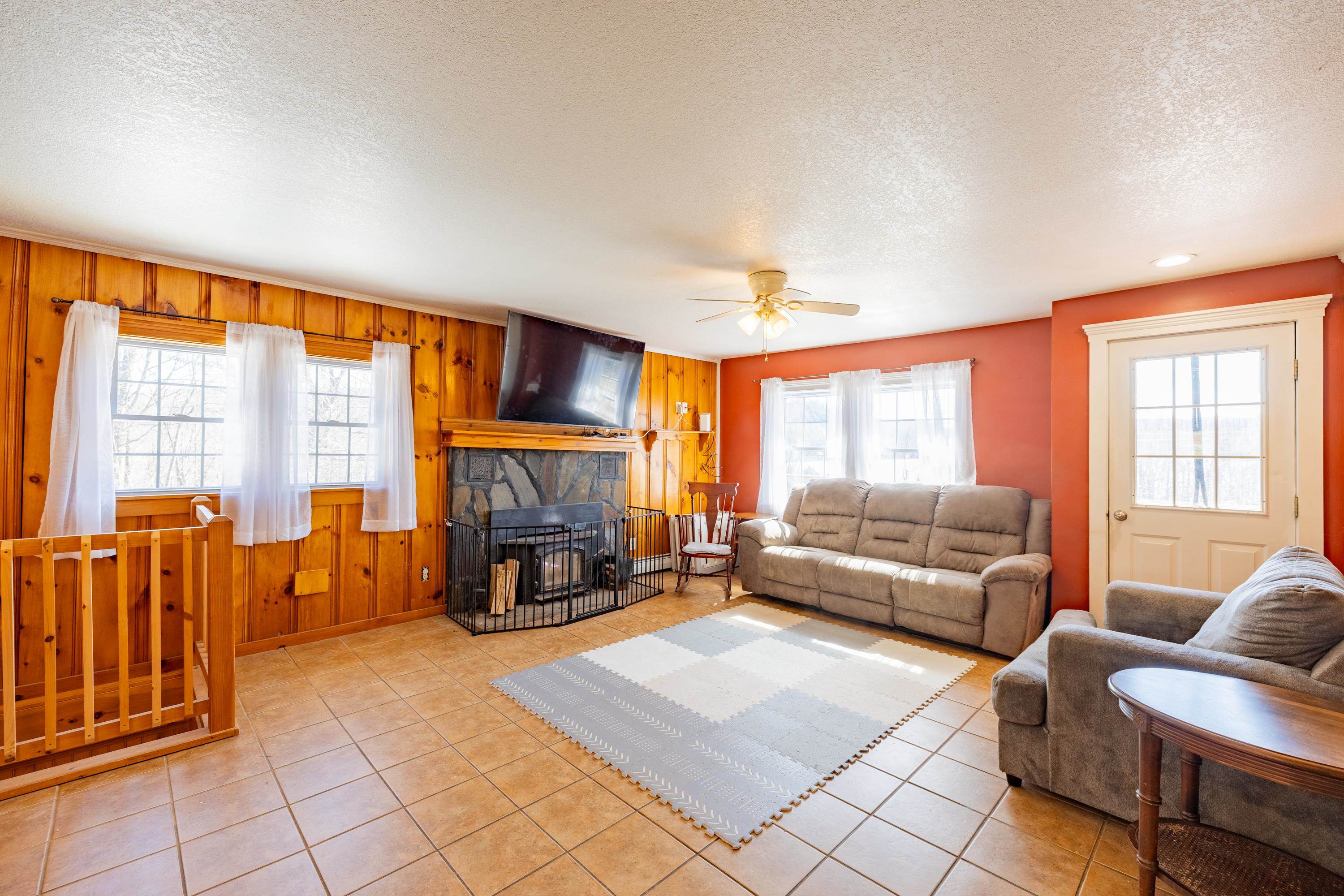 361 Eastern Avenue Barton, VT 05822 - Photo 10 of 27