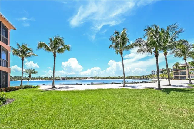 a view of an outdoor space and yard