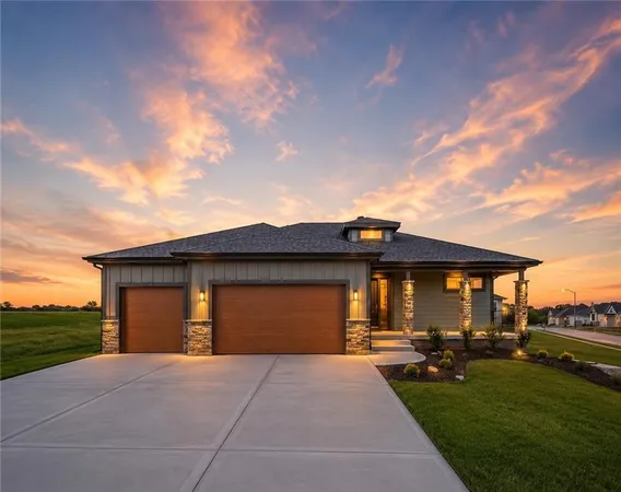 $669,900 | 1309 Larkspur Place, Raymore, MO 64083