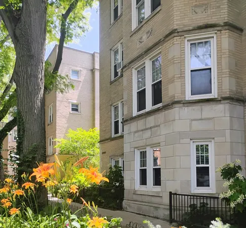 $2,195 | 1445 West Elmdale Avenue, Unit 1, Chicago, IL 60660