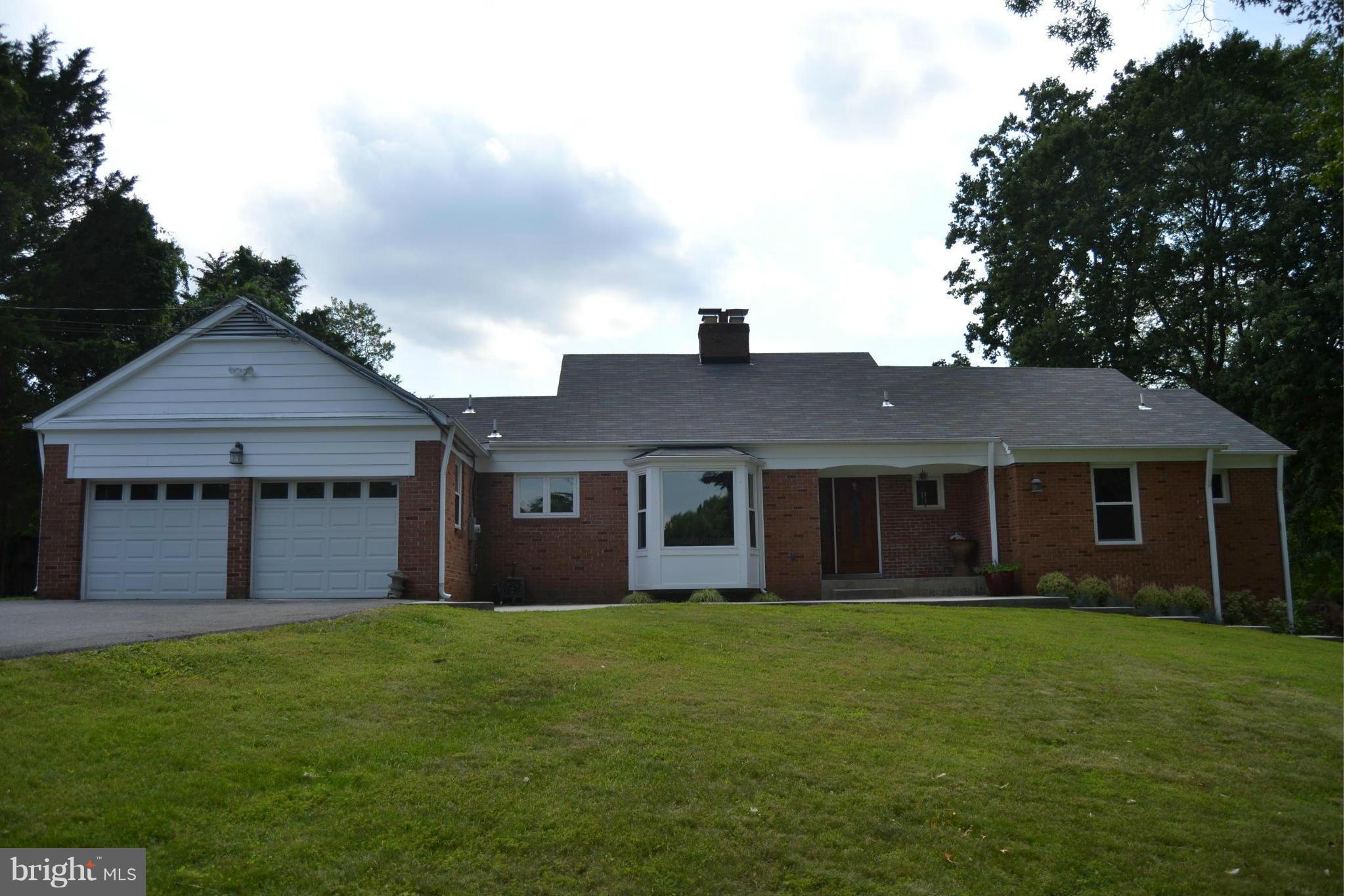 21010 Goshen Road Gaithersburg, MD 20882 - Photo 2 of 30 Exterior (Front)
