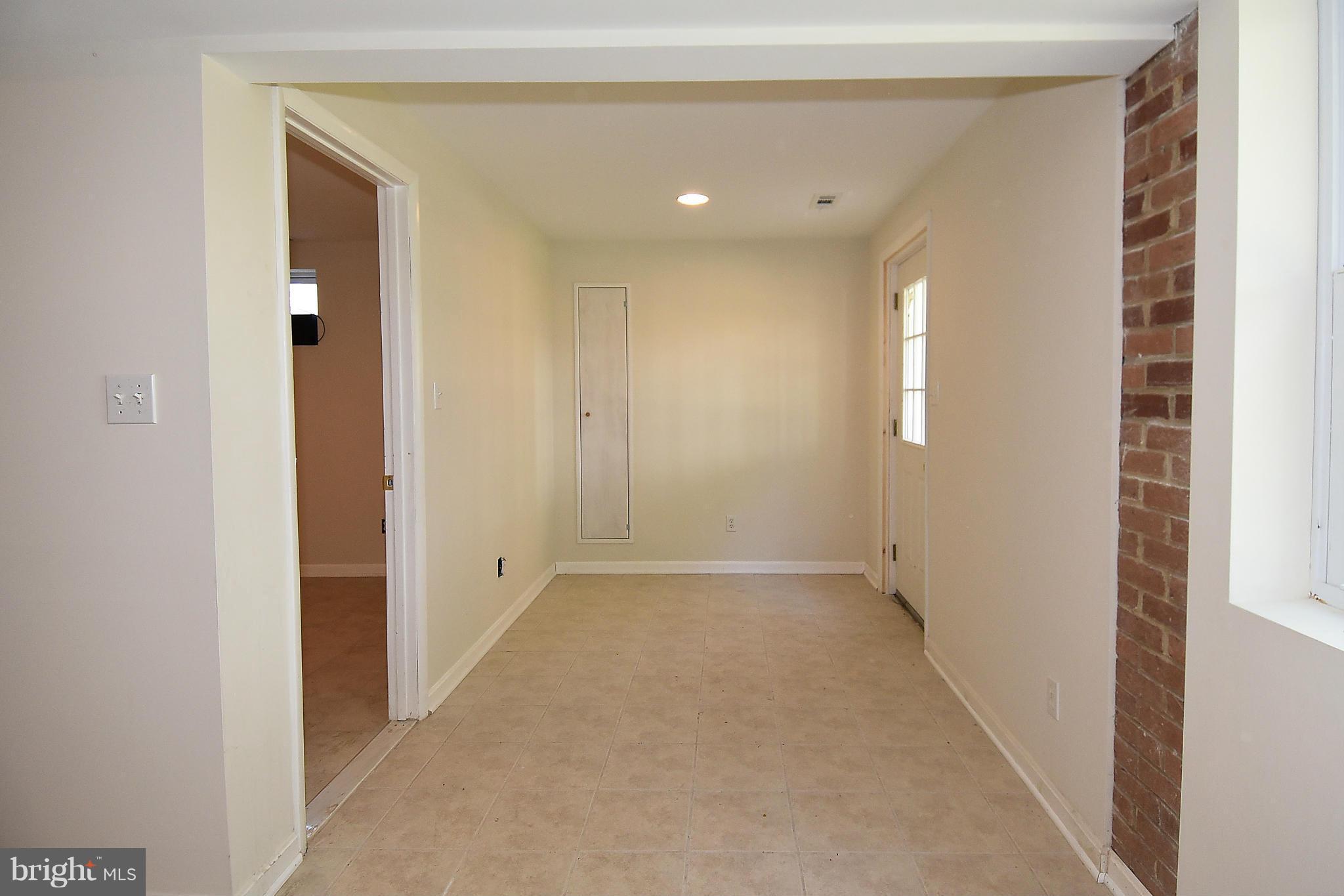 21010 Goshen Road Gaithersburg, MD 20882 - Photo 26 of 30 Fully Finished Lower Level with Walkout
