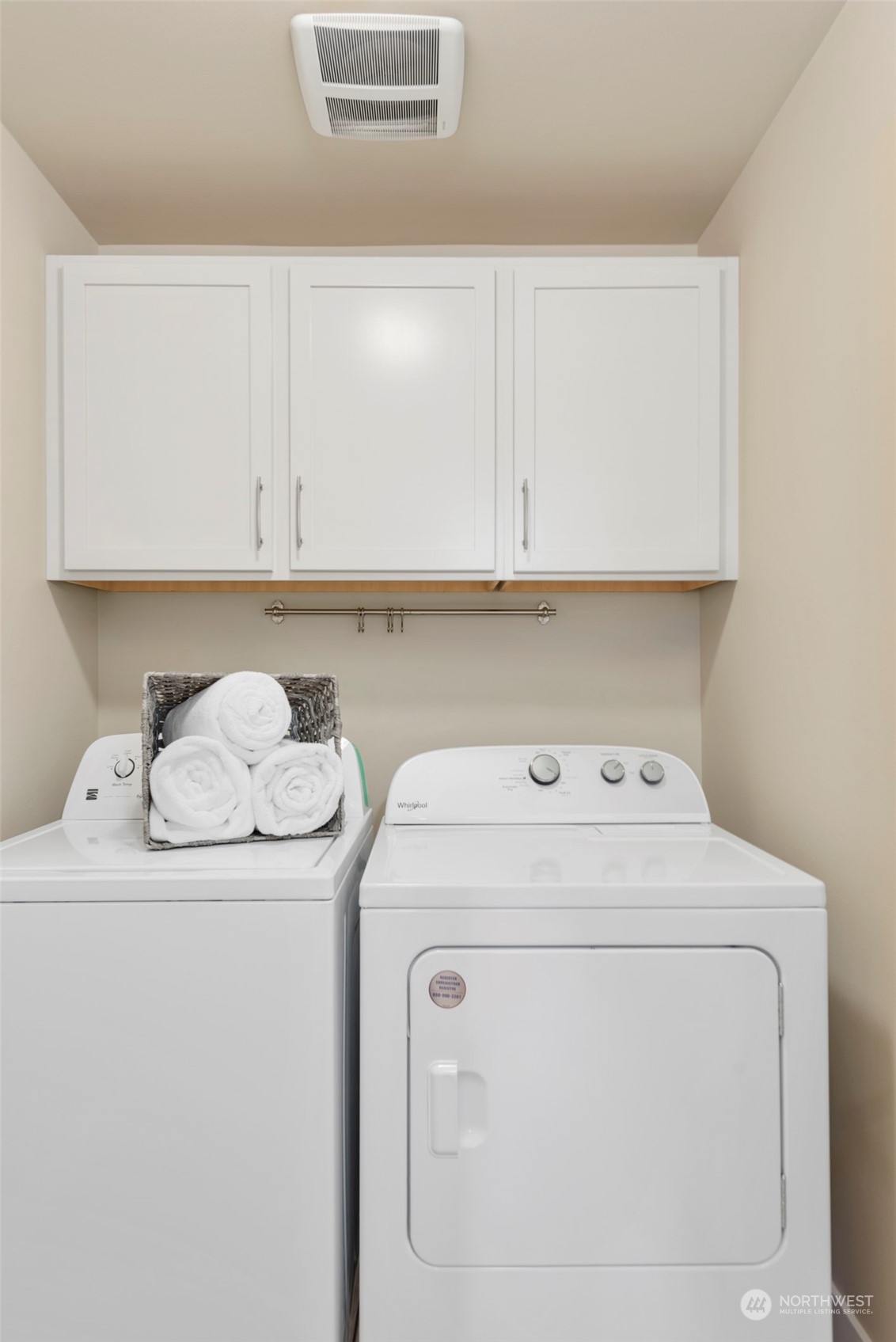 2406 196th Place Southeast Bothell, WA 98012 - Photo 27 of 30 a utility room with dryer and washer