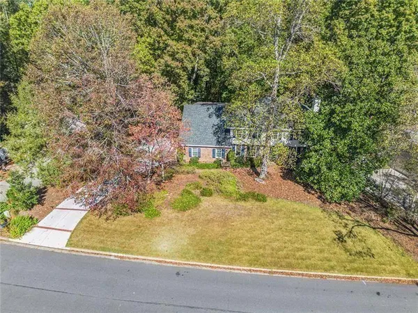 $699,000 | 1820 Branch Valley Drive, Roswell, GA 30076