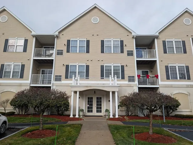 $429,900 | 59 Cluff Road, Unit 7, Salem, NH 03079