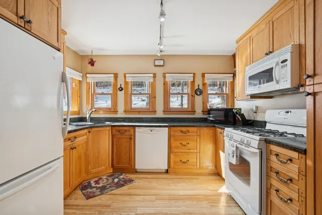 $425,000 | 188 Turnpike Road, Strafford, VT 05070