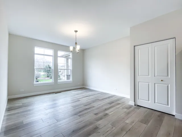 $368,456 | 235 Regency Court, Unit B, Wauconda, IL 60084