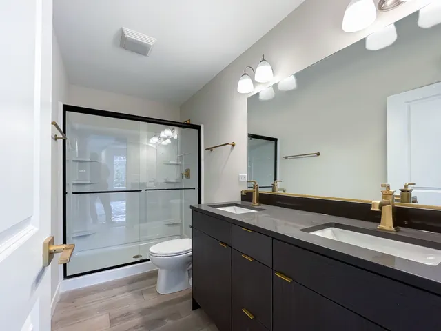 $368,456 | 235 Regency Court, Unit B, Wauconda, IL 60084