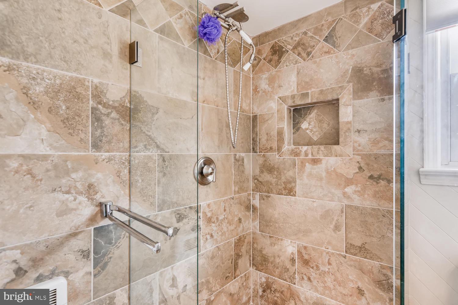 4808 Ebenezer Road Baltimore, MD 21236 - Photo 23 of 28