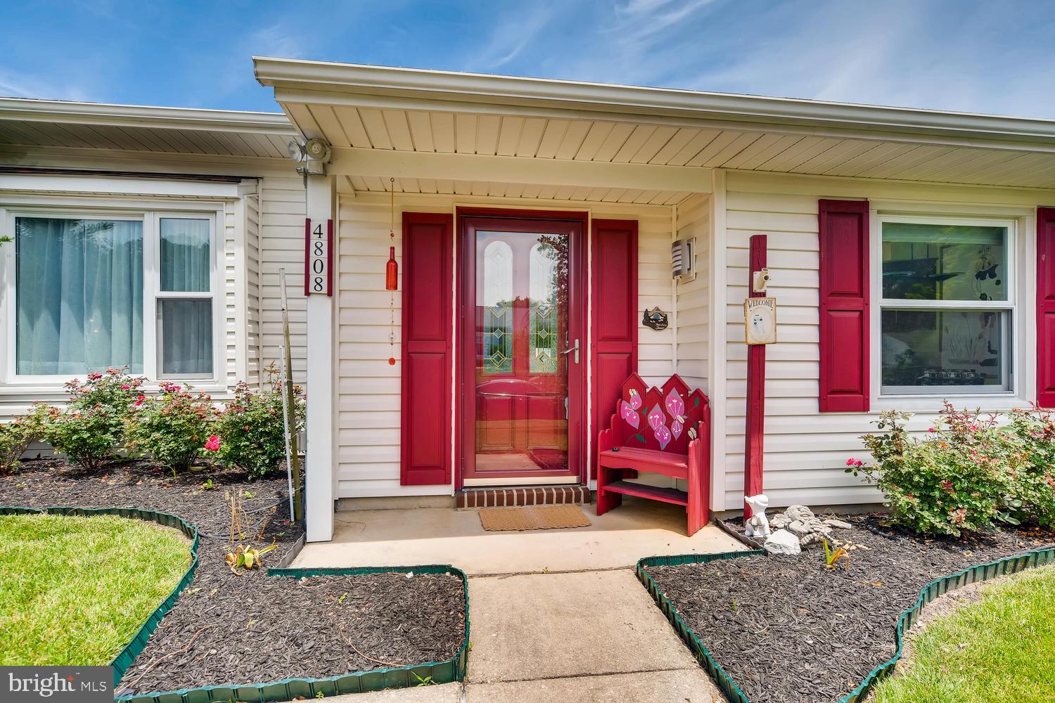 4808 Ebenezer Road Baltimore, MD 21236 - Photo 4 of 28