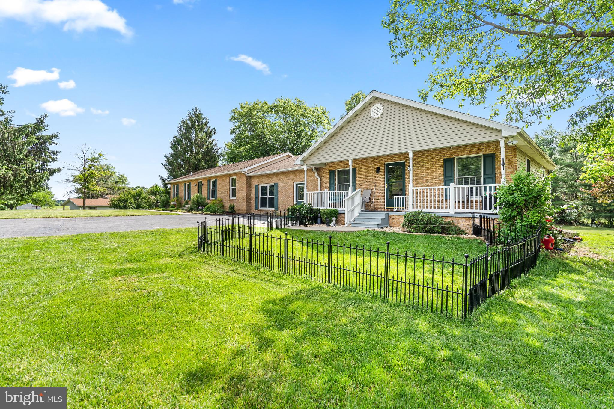 14433 Hicksville Road Clear Spring, MD 21722 - Photo 12 of 69 In-law suite