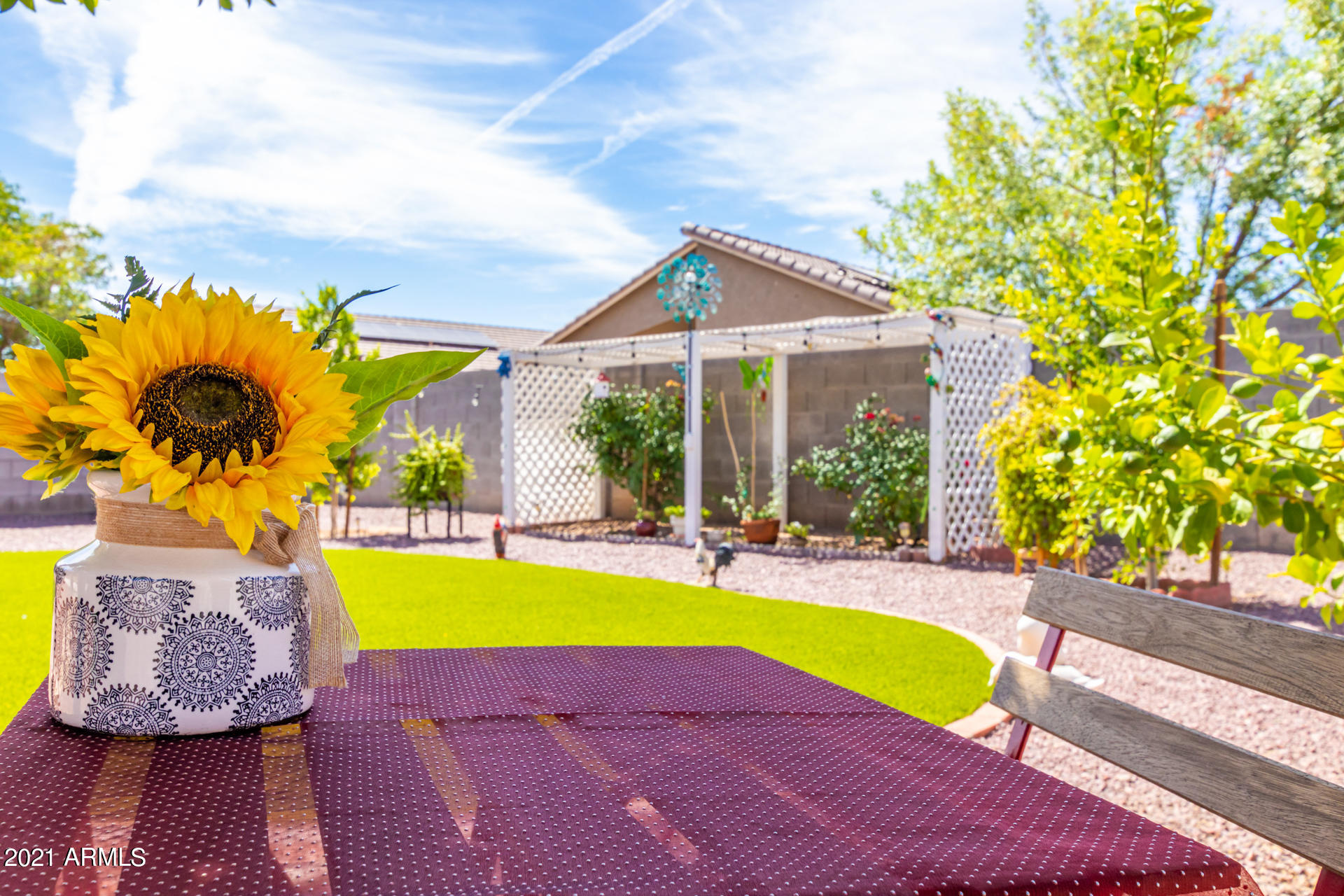 2511 West Maldonado Road Phoenix, AZ 85041 - Photo 30 of 38 27 - Maldonado