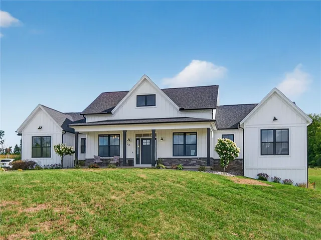 $825,000 | 36 Marissa Beth Way, Henrietta, NY 14543