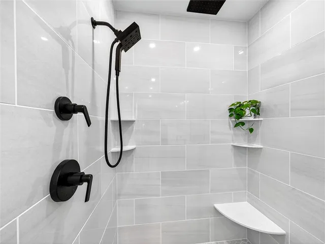 $825,000 | 36 Marissa Beth Way, Henrietta, NY 14543