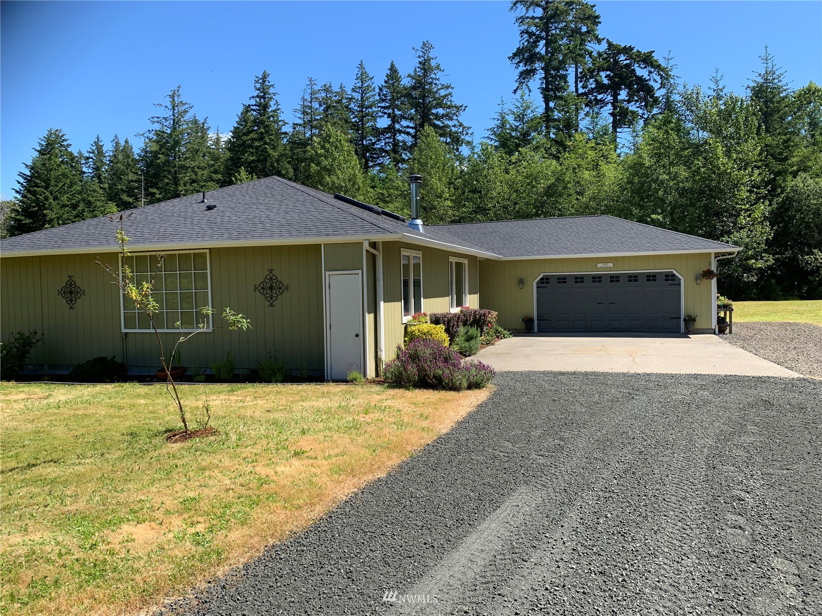 9030 Hunter Point Road Northwest Olympia, WA 98502 - Photo 3 of 39 Gallery Image 3