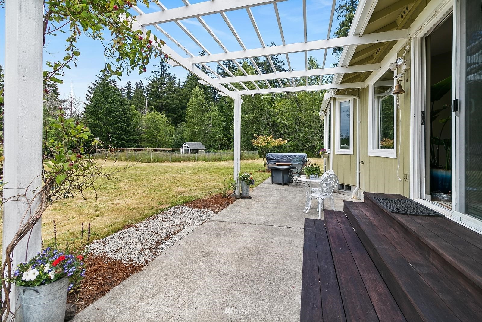 9030 Hunter Point Road Northwest Olympia, WA 98502 - Photo 8 of 39 Gallery Image 8