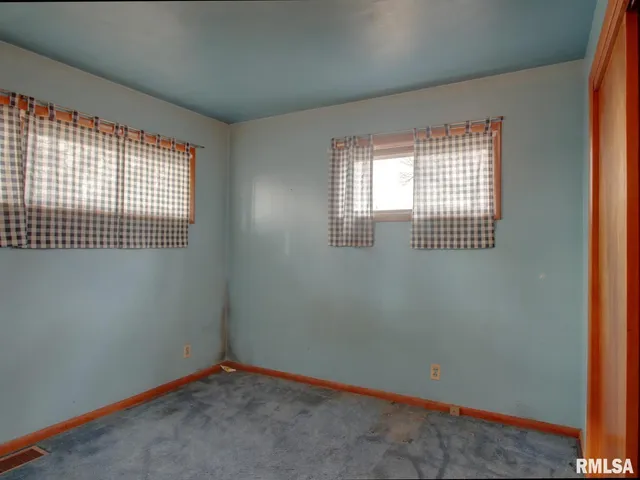 $169,900 | 3411 Payson Road, Quincy, IL 62305