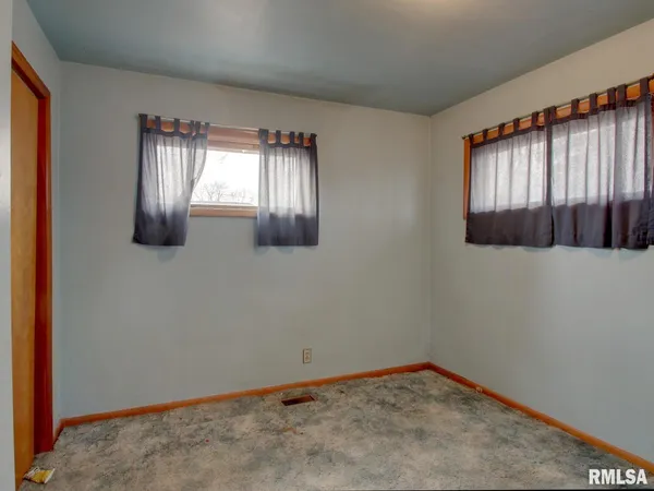 $169,900 | 3411 Payson Road, Quincy, IL 62305