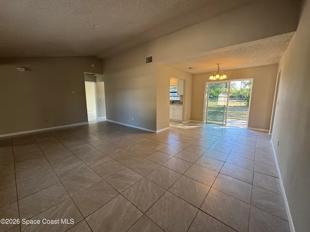 $264,000 | 934 Lynbrook Street Northwest, Palm Bay, FL 32907