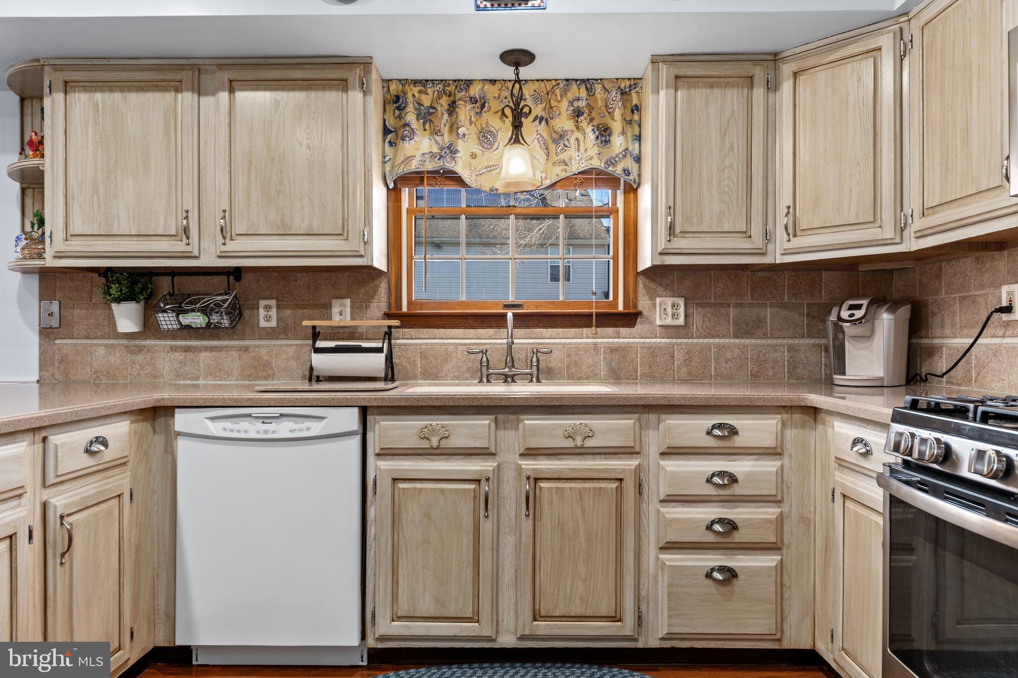 60 Manchester Road Eastampton, NJ 08060 - Photo 5 of 38