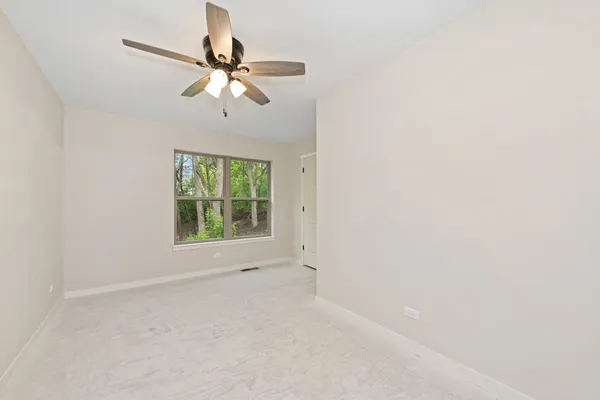 $715,000 | 1979 Red Oak Lane, Spring Grove, IL 60081