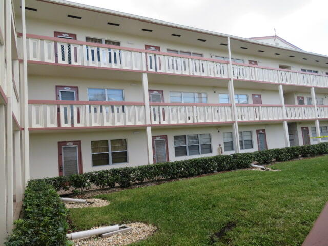 304 Preston H Boca Raton, FL 33434 - Photo 1 of 20 IMG_2311