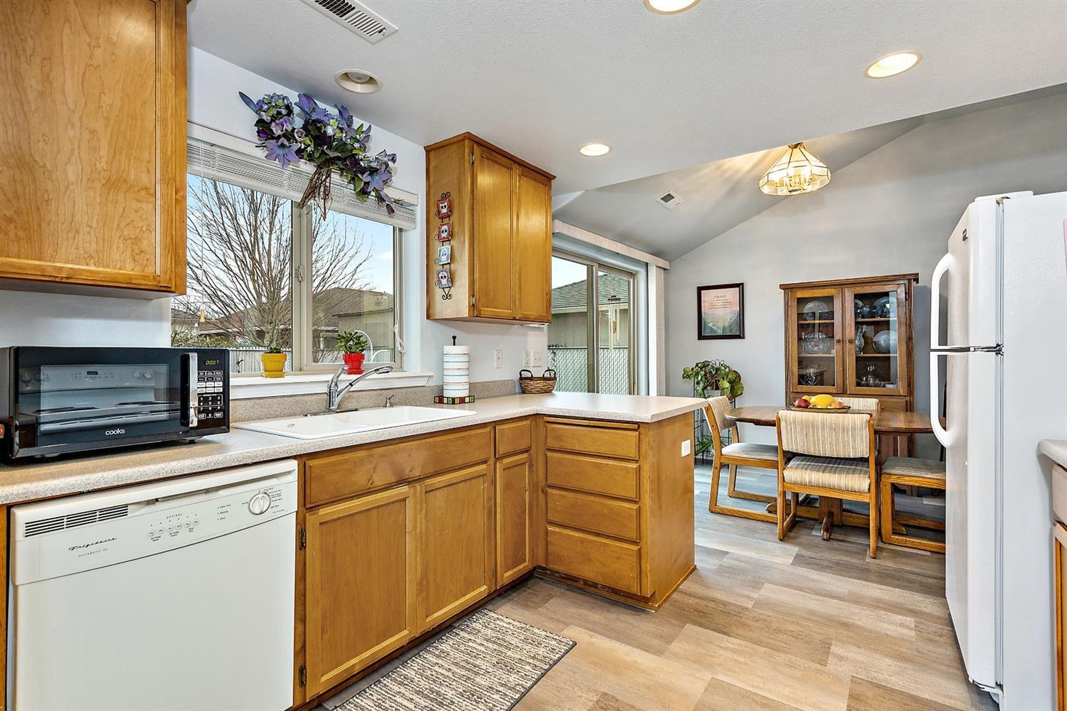 636 Karic Way Eagle Point, OR 97524 - Photo 13 of 26 Additional Photo