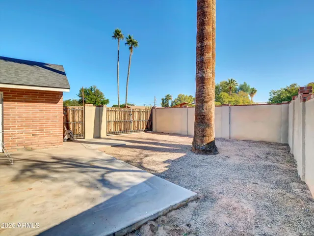 $540,000 | 2528 North 48th Place, Phoenix, AZ 85008
