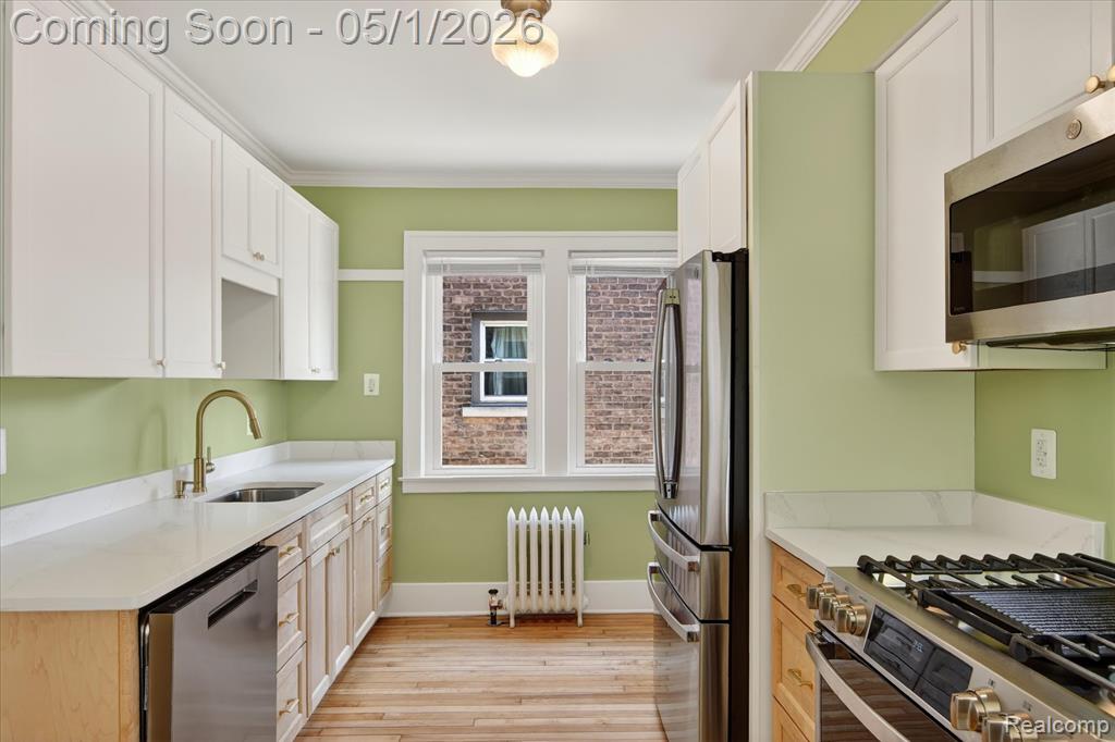 925 Nottingham Road Grosse Pointe, MI 48230 - Photo 7 of 46